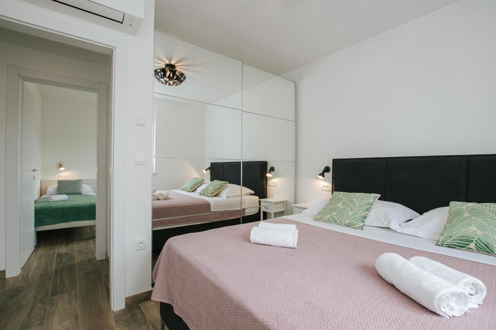Luxury Apartments Marija Trogir Room photo